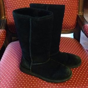 Bearpaw Boots